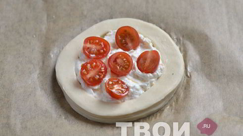 мини тарты с фетой и черри