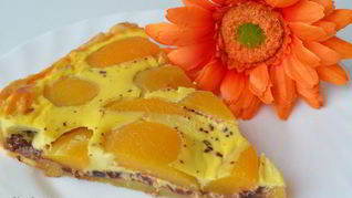 Шоколадно-персиковый тарт