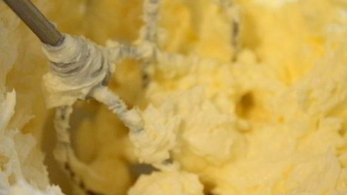 тарт с абрикосами и лавандой