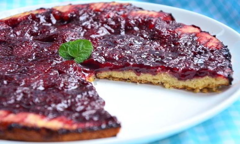 Рецепт тарта с карамелизированной клубникой