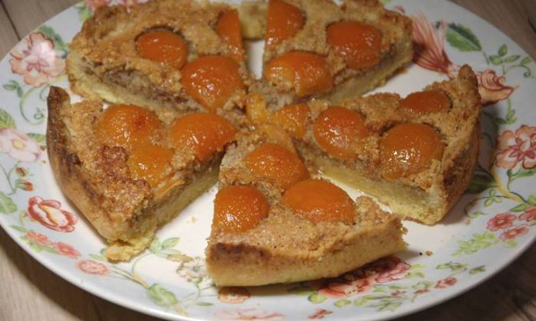 Рецепт тарта с консервированными абрикосами