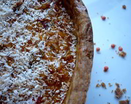 Тарт с красной чечевицей и кокосом