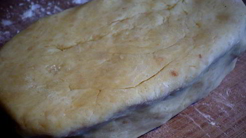 тарт с красной чечевицей и кокосом