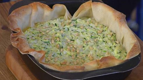 тарт с цукини, рисом и кедровыми орешками