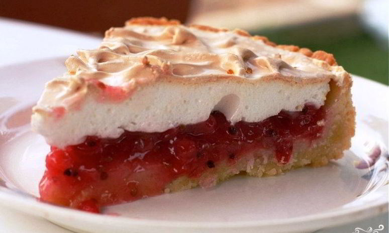 Рецепт тарта со смородиной и меренгой