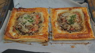 Тарты с грибами и тимьяном