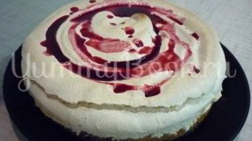 ягодный тарт под нежным безе