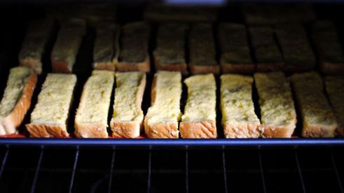 тосты в духовке