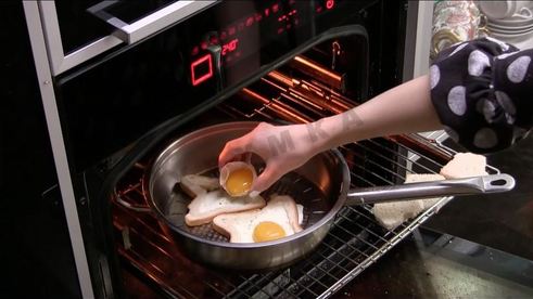 идеальная яичница для любимой на 8 марта