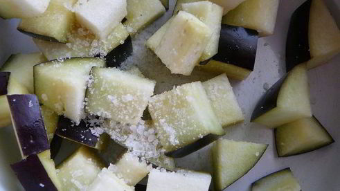 картофель с шампиньонами и яичницей