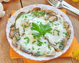 Яичница с грибами