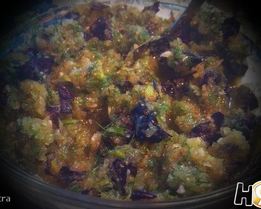 Закуска из алычи с базиликом и чесноком