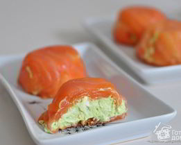 Закуска из лосося и сыра