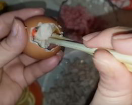 Заливные яйца