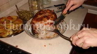 Запеченая свинина, маринованая в кефире