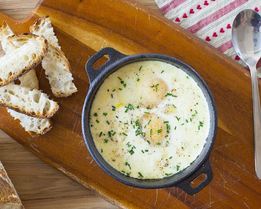 Запеченные яйца кокот с ветчиной