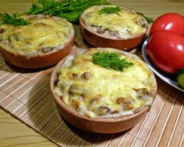 Жульен с грибами и сметаной