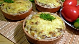 Жульен с грибами и сметаной