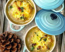 Жюльен из курицы с шампиньонами