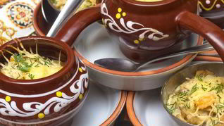 Жюльен из свежих грибов с зеленью